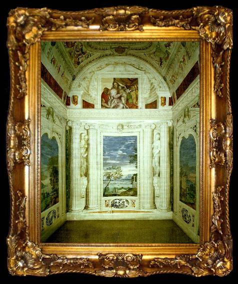 framed  Paolo  Veronese walls of the stanza della lucerna, ta009-2
